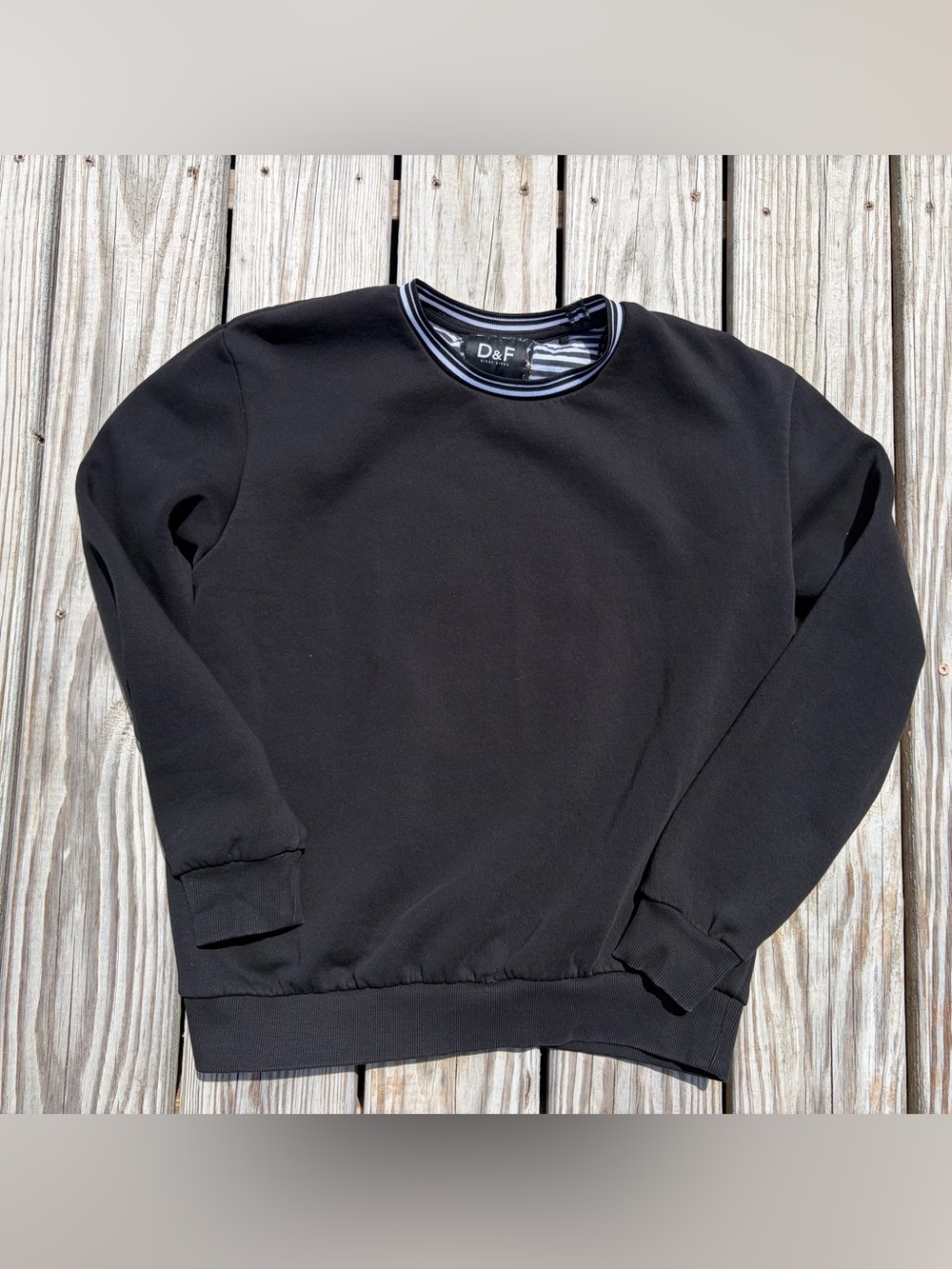 Denim & Flower Ricky Singh Men's Black Crew Neck Pullover Sweatshirt Logo Med
